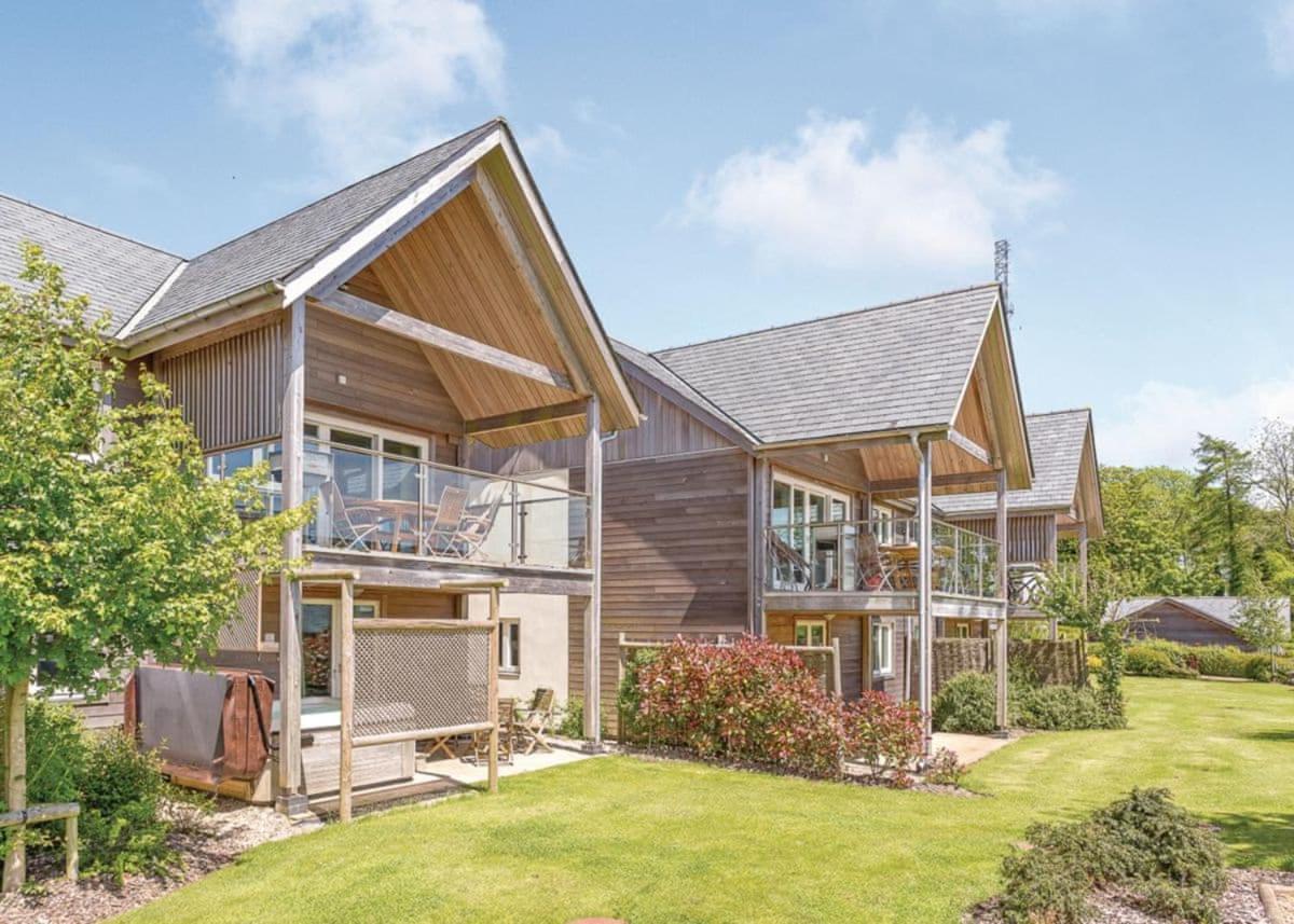 Swandown Lodges 차드 외부 사진